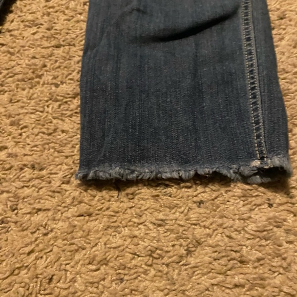 Lightweight denim cropped pants from NYDJ - Picture 3 of 8